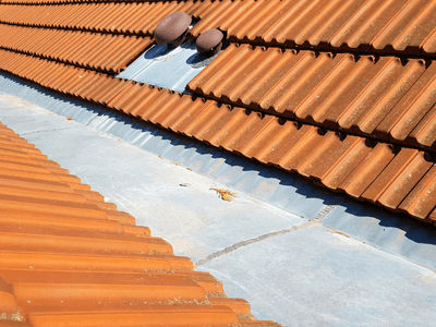 About Milwaukee Roofers - roof installation experts in Milwaukee